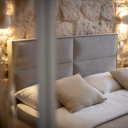 Mirabilis, Luxury Apartment, Old Town *