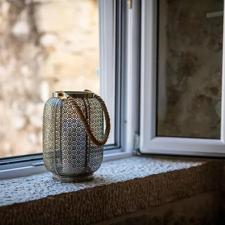 Mirabilis, Luxury Apartment, Old Town Apartment *